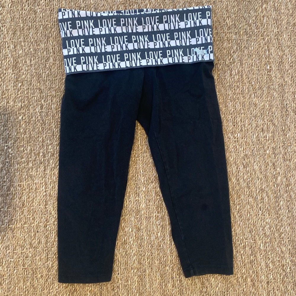 Victoria’s Secret PINK Cropped Leggings